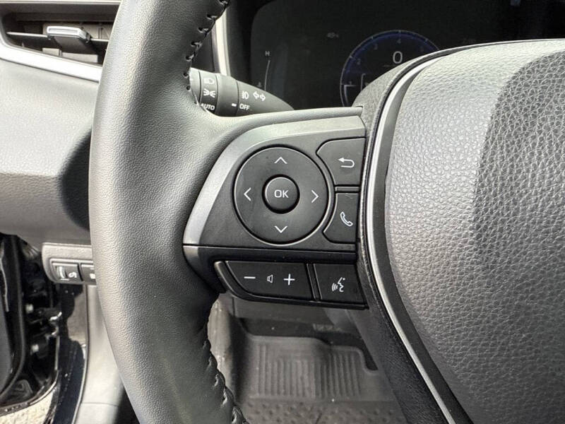 2025 Toyota Corolla Hatchback XSE