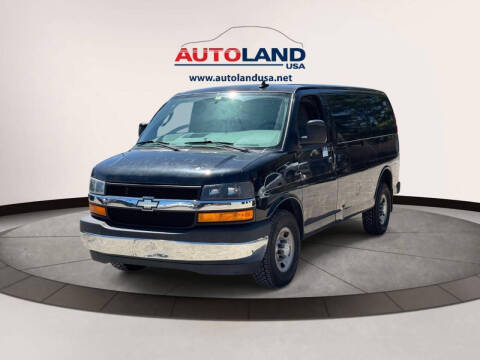 2017 Chevrolet Express 2500