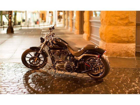 2015 Harley-Davidson Breakout