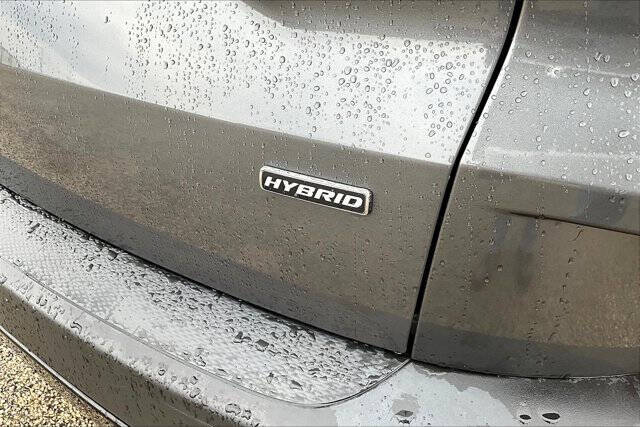 2021 Ford Escape Hybrid SE