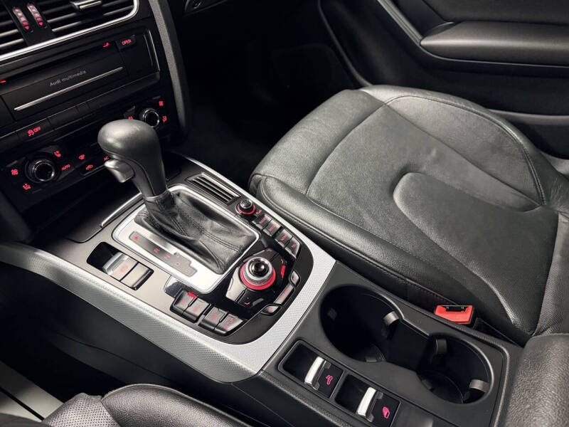 2012 Audi A5 2.0T quattro Premium Plus