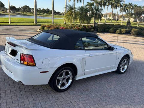 2001 Ford Mustang