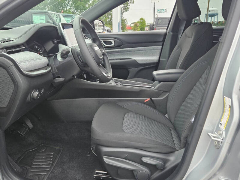 2025 Jeep Compass Sport