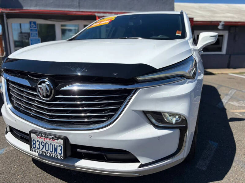 2022 Buick Enclave Essence