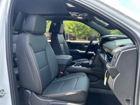 2025 GMC Yukon XL AT4