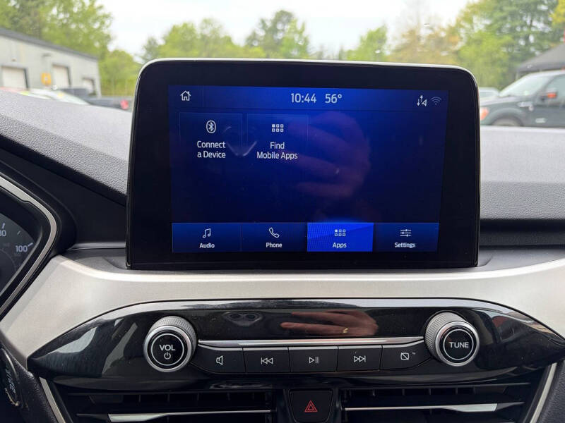 2020 Ford Escape SE