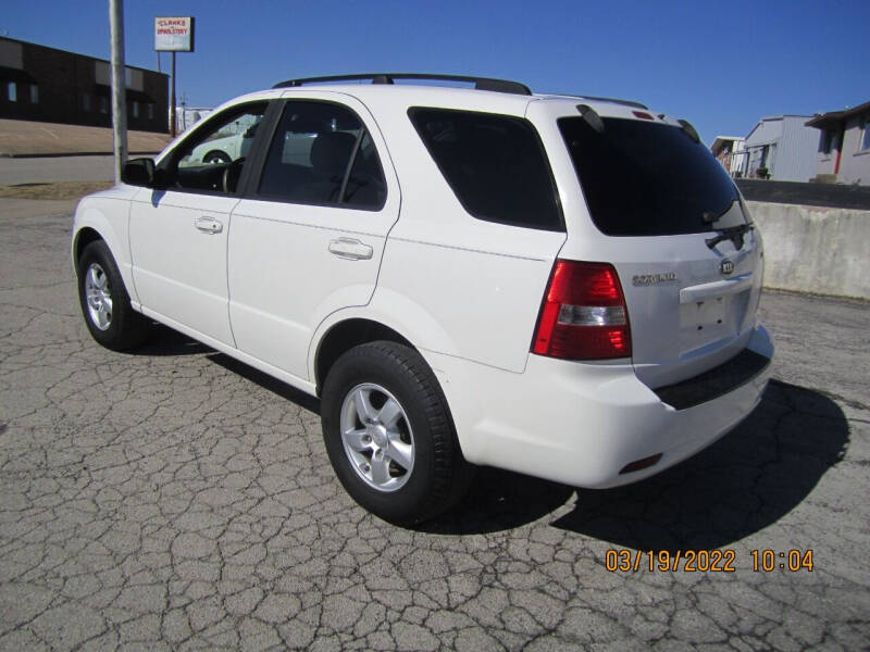 2009 Kia Sorento LX