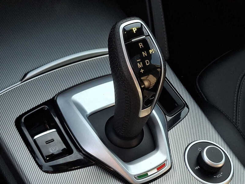 2023 Alfa Romeo Stelvio Veloce