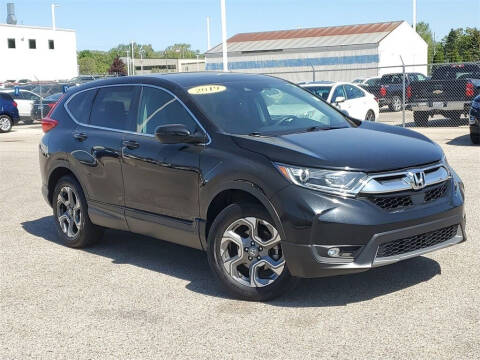 2019 Honda CR-V for sale at Betten Baker Preowned Center in Twin Lake MI