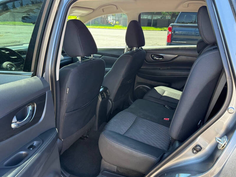 2019 Nissan Rogue SV