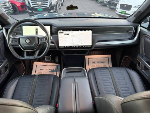 2023 Rivian R1T Adventure