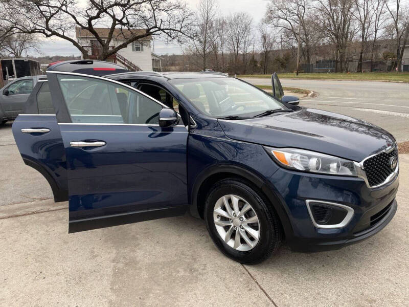 2016 Kia Sorento LX