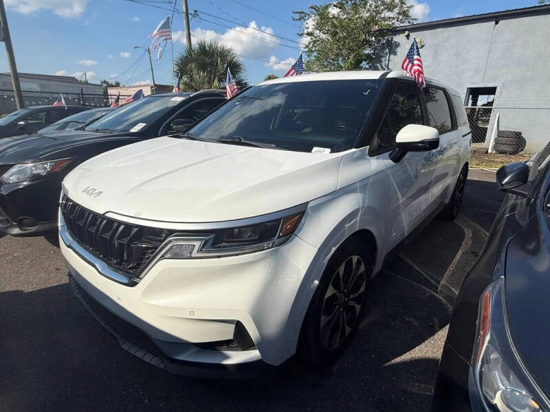 2022 Kia Carnival EX