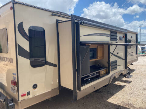 2017 Rockwood 8328BS