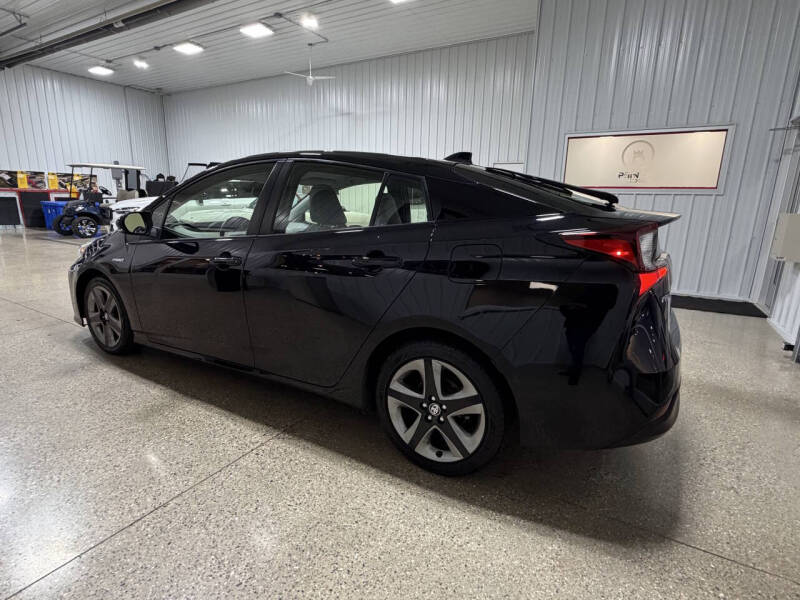 2022 Toyota Prius XLE