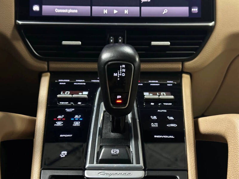 2022 Porsche Cayenne