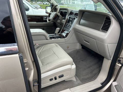 2014 Lincoln Navigator