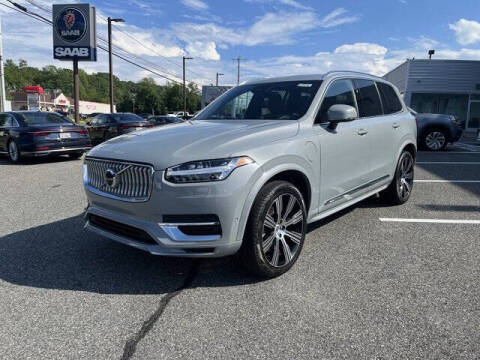 2024 Volvo XC90 Recharge T8 Ultimate Bright Theme 7P