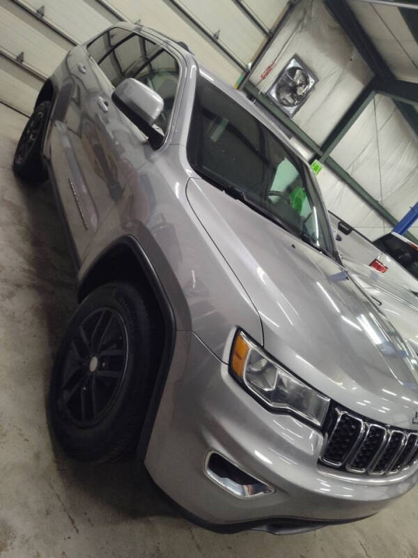 2017 Jeep Grand Cherokee Laredo E