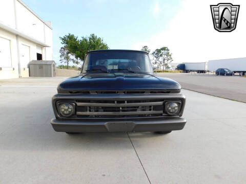 1965 Ford F-100