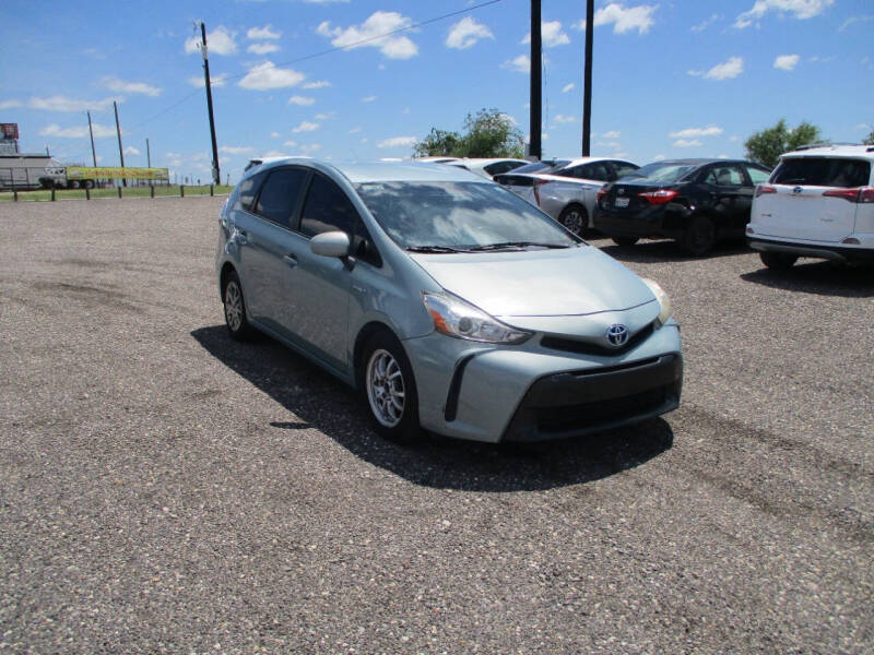 2015 Toyota Prius v Three