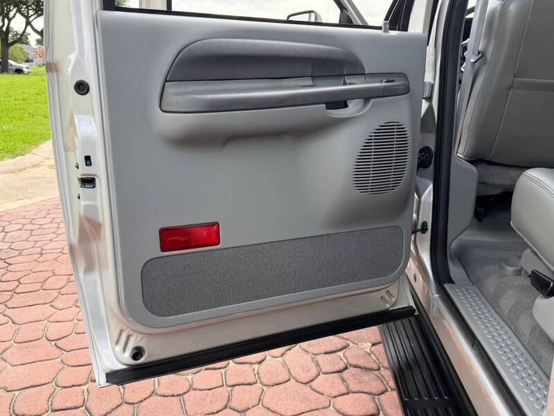 2002 Ford Excursion XLT