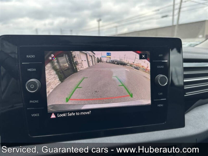 2025 Volkswagen Jetta SE