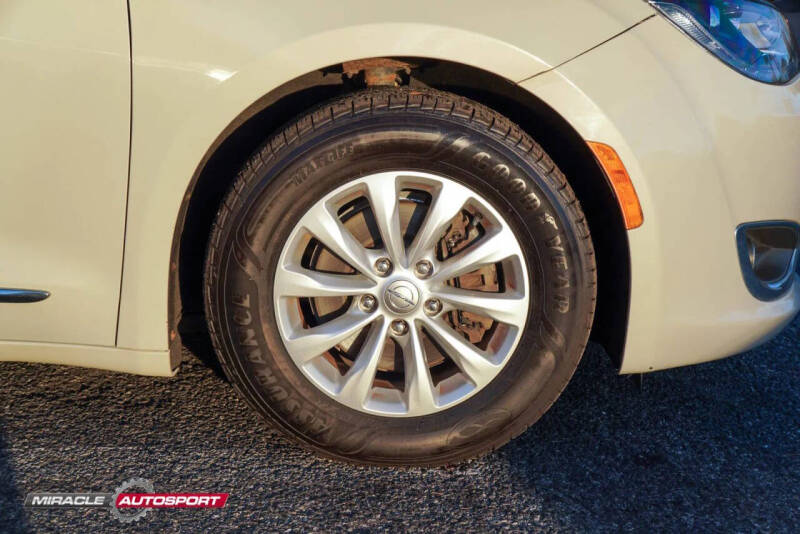 2017 Chrysler Pacifica