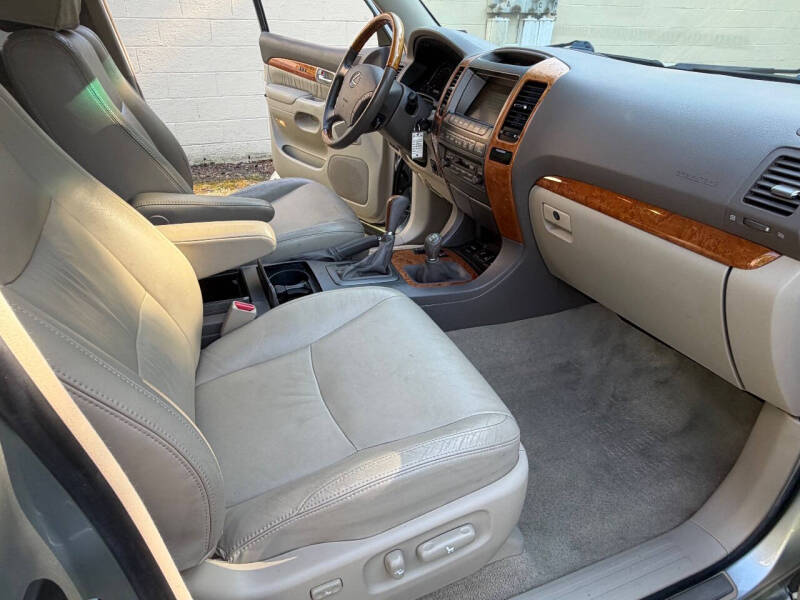 2005 Lexus GX 470