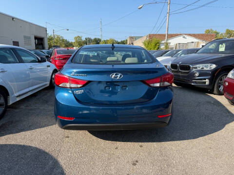 2016 Hyundai Elantra SE