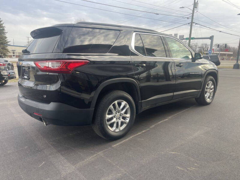 2021 Chevrolet Traverse LT Leather