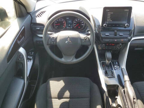 2024 Mitsubishi Eclipse Cross LE