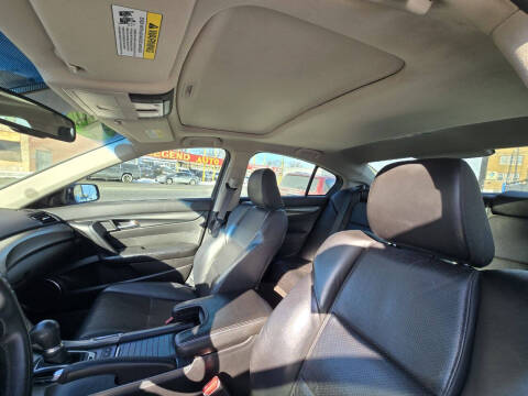 2013 Acura TL w/Advance