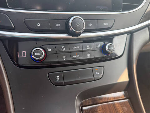 2017 Buick LaCrosse Essence
