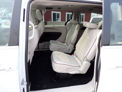 2017 Chrysler Pacifica Limited