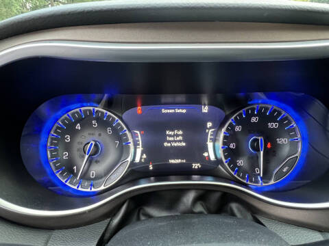 2017 Chrysler Pacifica Touring-L Plus