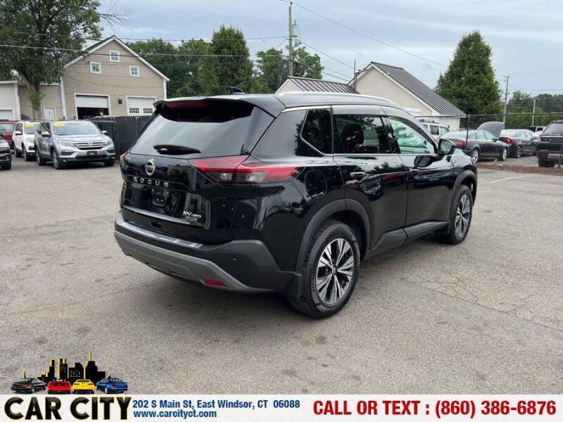 2021 Nissan Rogue SV