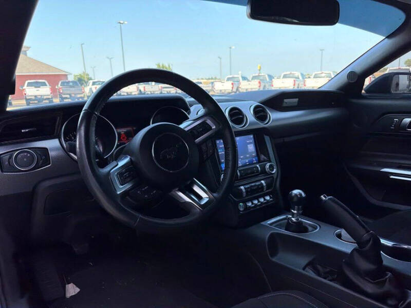 2019 Ford Mustang EcoBoost