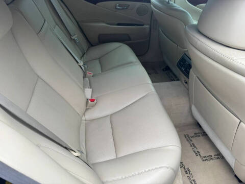 2008 Lexus LS 460