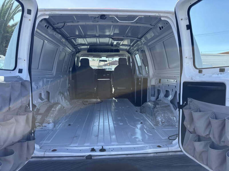 2010 Ford E-Series E-250