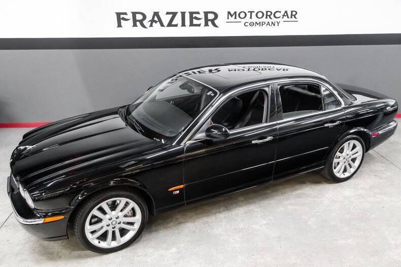 2004 Jaguar XJR