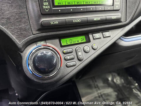 2013 Toyota Prius c Two