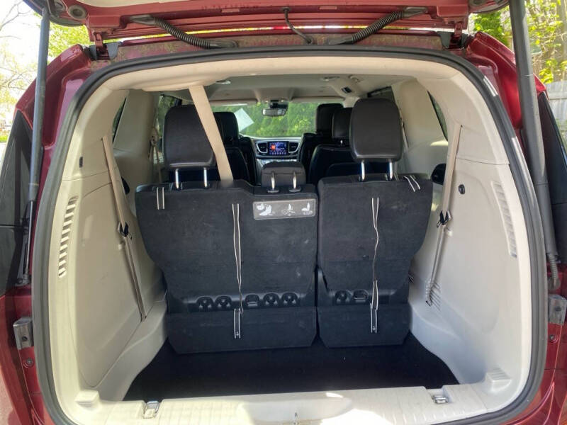 2018 Chrysler Pacifica Touring L Plus