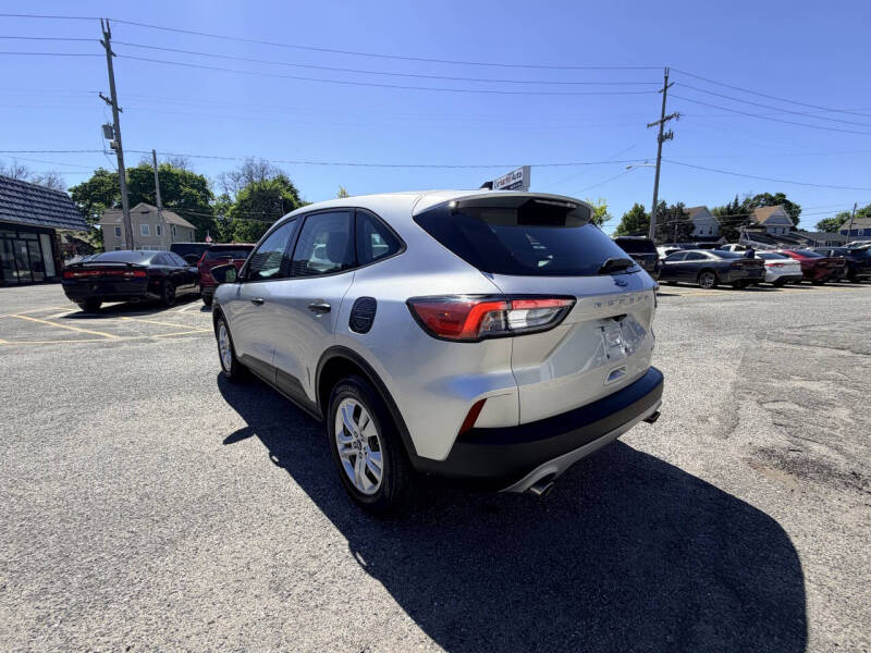 2020 Ford Escape S