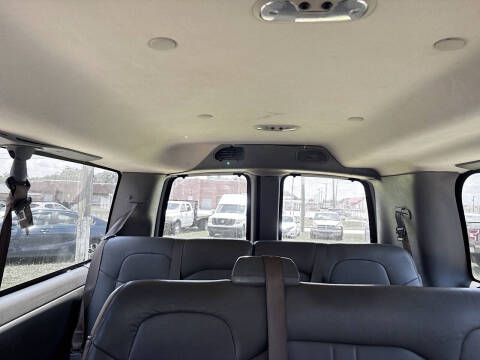 2017 Chevrolet Express LS 2500