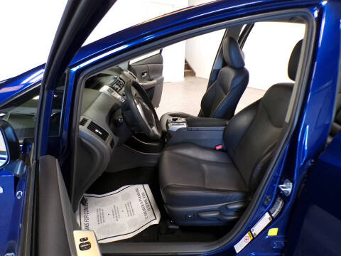 2012 Toyota Prius v Three