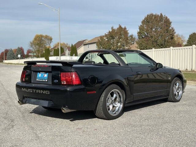 2003 Ford Mustang