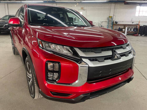 2022 Mitsubishi Outlander Sport for sale at John Warne Motors in Canonsburg PA