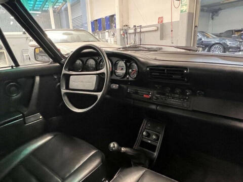 1988 Porsche 911 Carrera