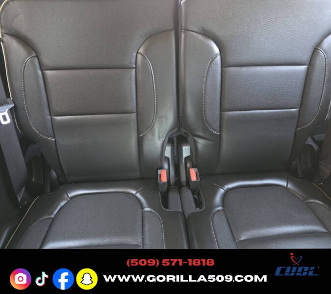 2017 GMC Acadia Denali